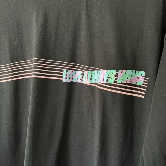 Bp. Love Always Wins Pride Black Graphic T-Shirt Long Sleeve Crew Neck Medium - Picture 2 of 7